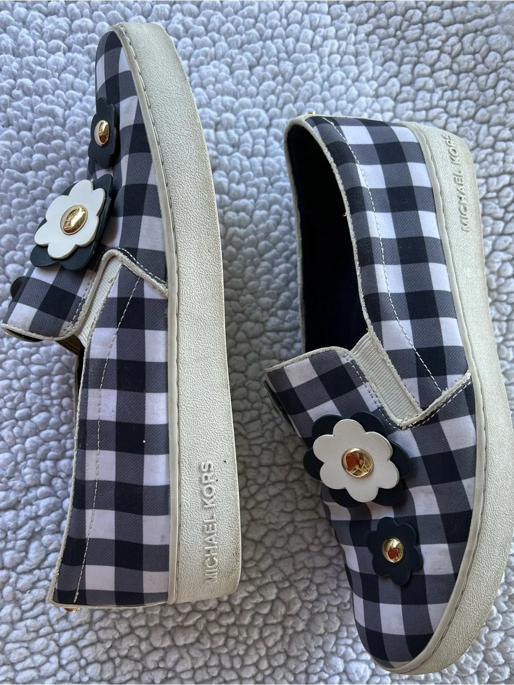 Michael Kors Navy and White Gingham Slip-On Sneakers with Flower Appliqués